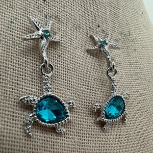 Silver plated deep blue rhinestone dangle sea turtle earrings